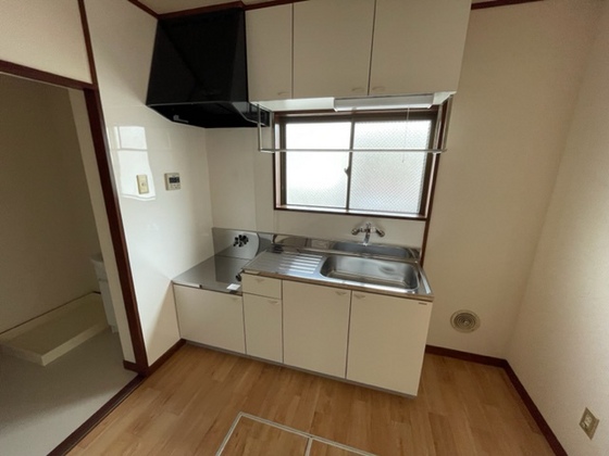 キッチン　※別部屋の写真です