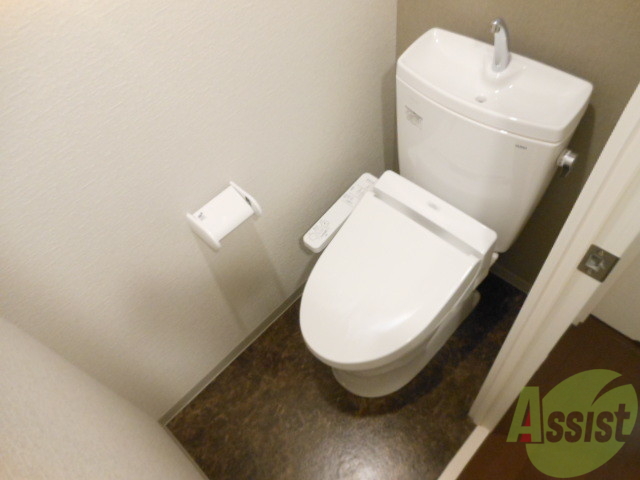 トイレ　コンパクトにまとまったトイレスペース