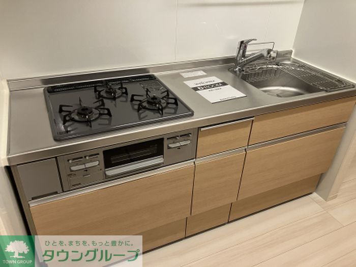 キッチン　お問合せはタウンハウジングまで！※現地待合わせ相談可能