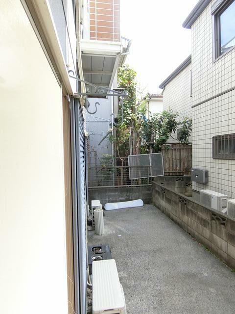 バルコニー　※別部屋参考写真。