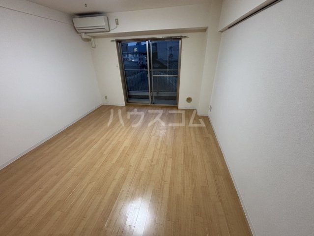 PARK SQUARE 与野の居間写真