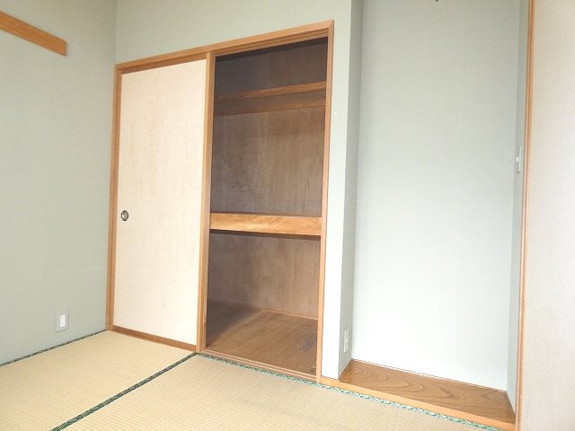 ライトコート青山の内装写真