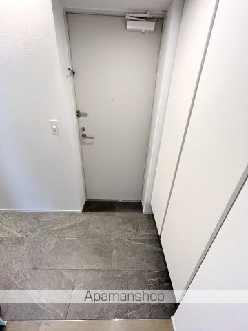 東急目黒線 不動前駅 徒歩4分 5階建 築3年の玄関写真