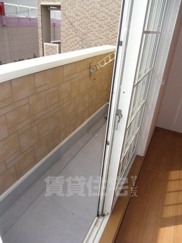 山陽電鉄本線 西二見駅 徒歩4分 2階建 築22年の内装写真