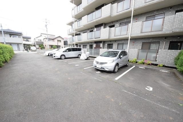 駐車場　★お問い合わせはタウンハウジングまで★