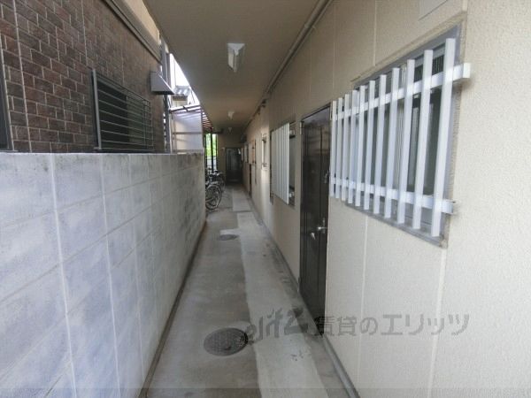 その他　通路