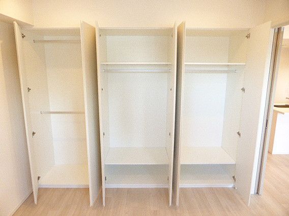 都営三田線 御成門駅 徒歩5分 15階建 築14年の内装写真
