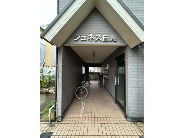 エントランス　エントランス部分