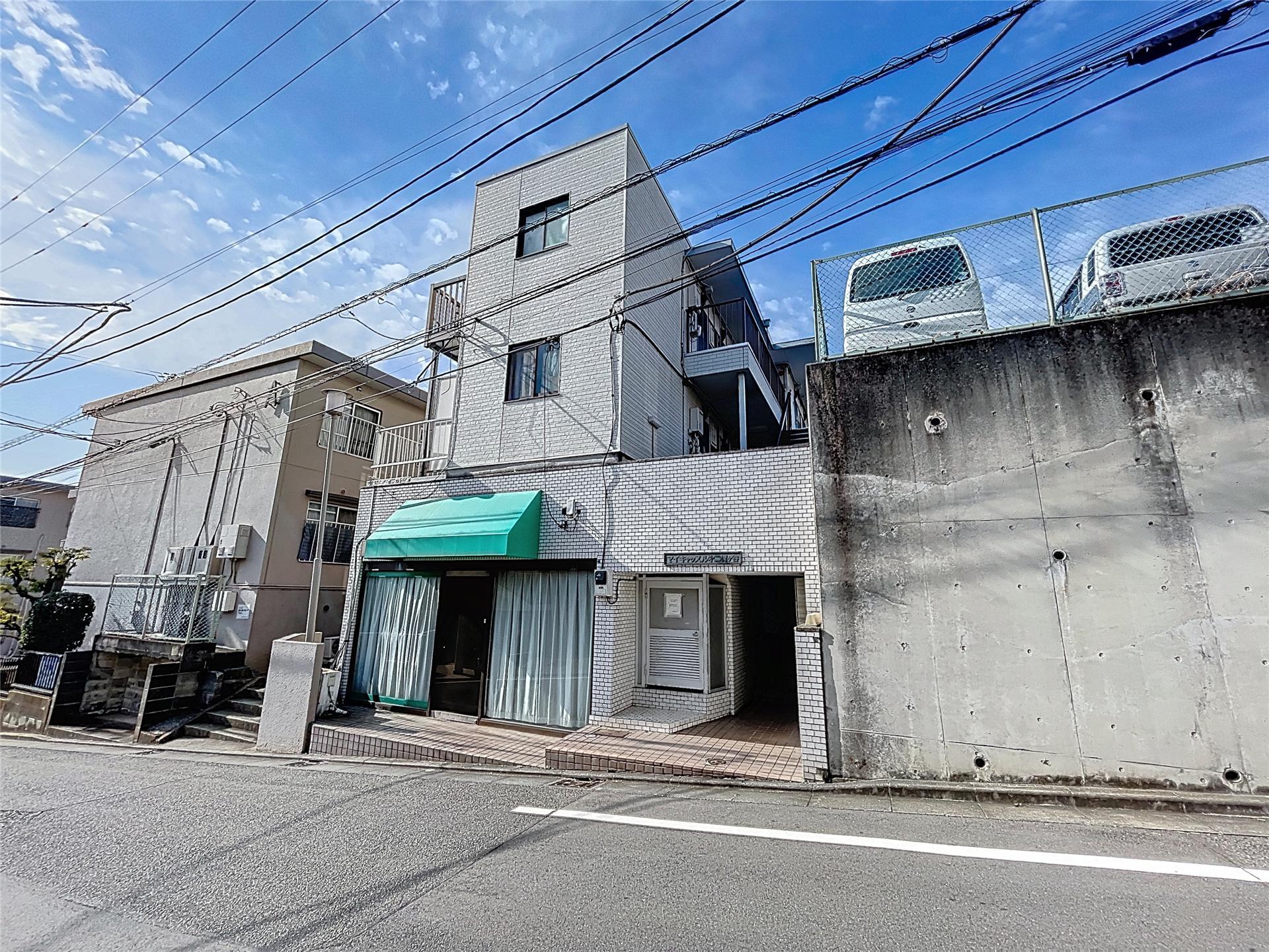マイキャッスル第二梶ヶ谷の外観写真