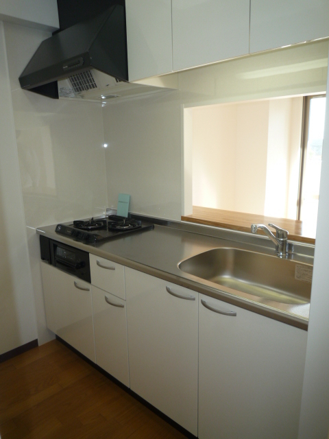 メゾンローリエのキッチン写真