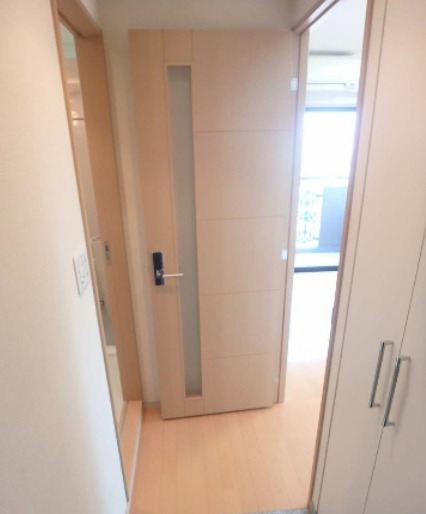 グリフィン横浜・天王町弐番館の玄関写真