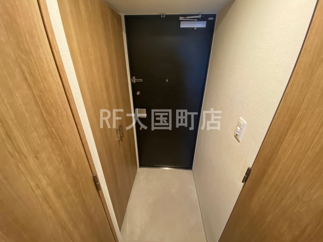 玄関　収納もある玄関です