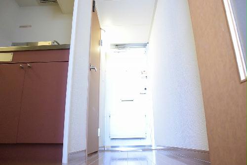 玄関　二重ロックで安心です