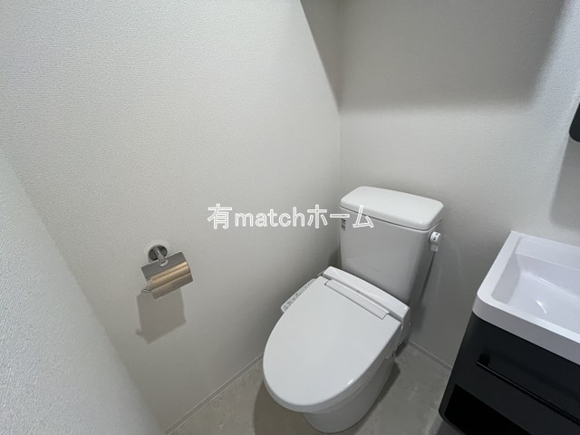 地下鉄谷町線 天神橋筋六丁目駅 徒歩12分 15階建 築1年のトイレ写真