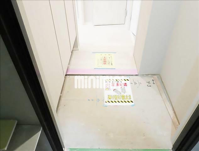 玄関　※新築時の写真