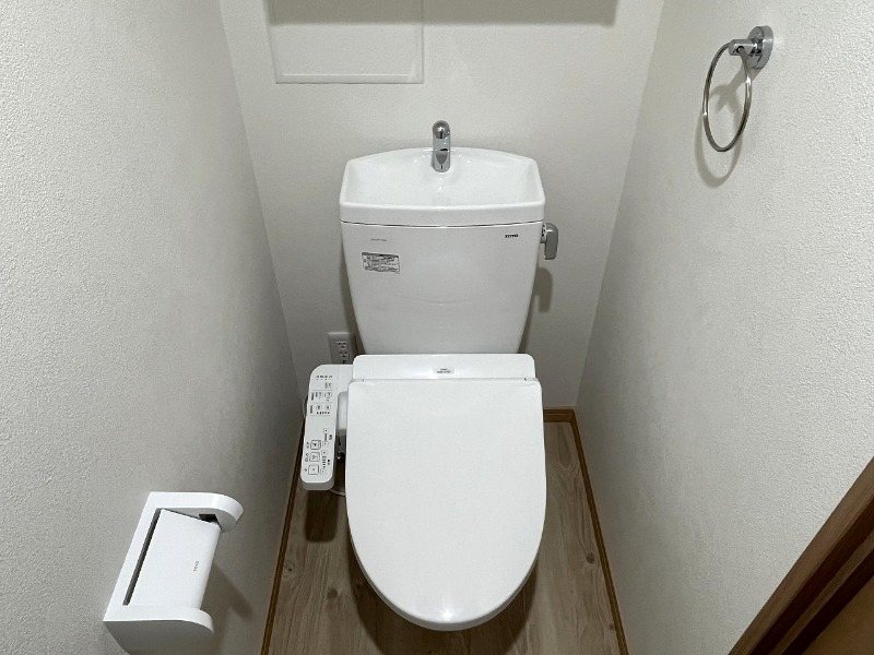 トイレ　イメージ