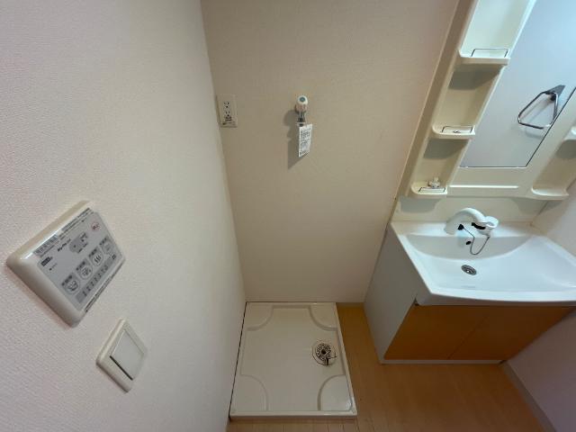 その他　洗濯機置場