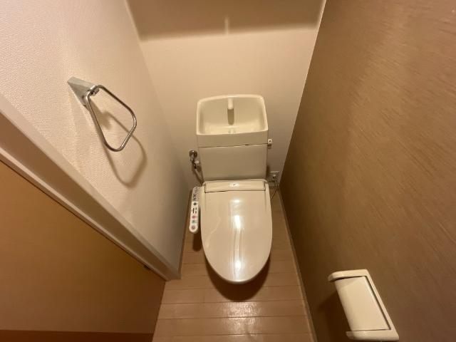 トイレ　シャワー付トイレ