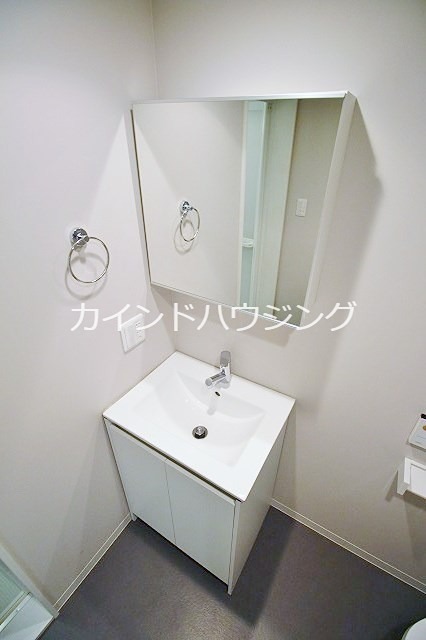 洗面設備　シャンプードレッサー付き