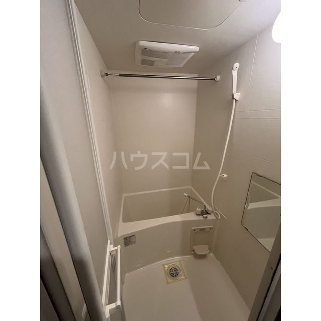 アンプルールクラージュ西青木の風呂写真