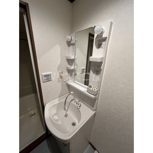 アンプルールクラージュ西青木の内装写真