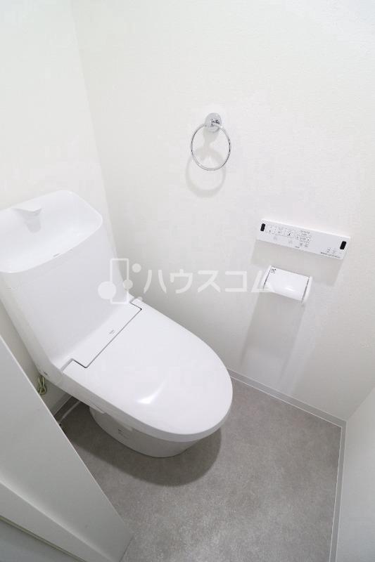 京阪本線 寝屋川市駅 徒歩5分 3階建 築2年のトイレ写真