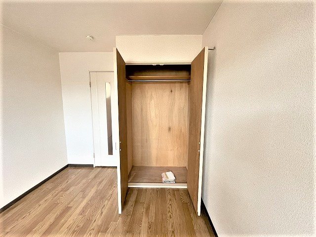 収納　同物件別部屋