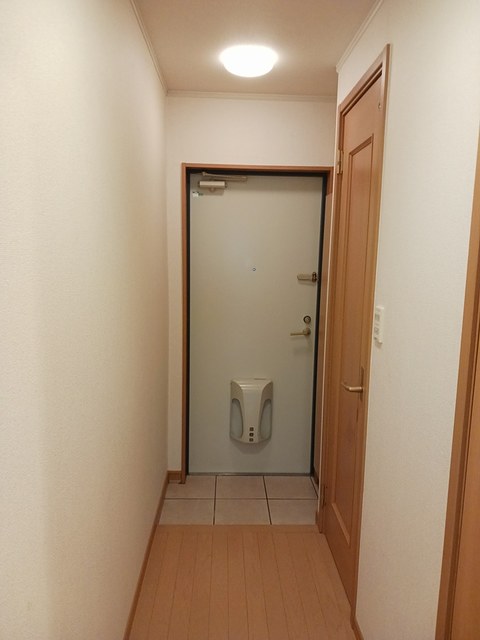 メープル神戸住吉の玄関写真