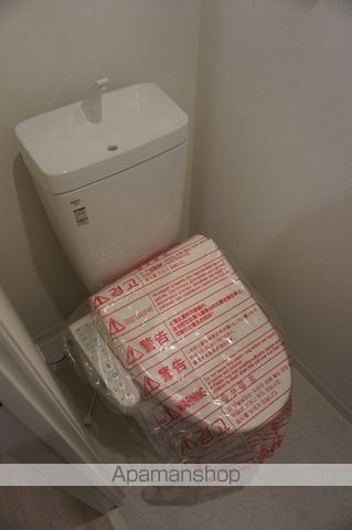 SK RESIDENCES 放出のトイレ写真