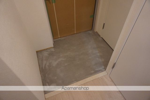 SK RESIDENCES 放出の玄関写真