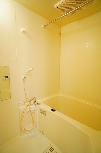 西武池袋線 仏子駅 徒歩7分 2階建 築24年の風呂写真