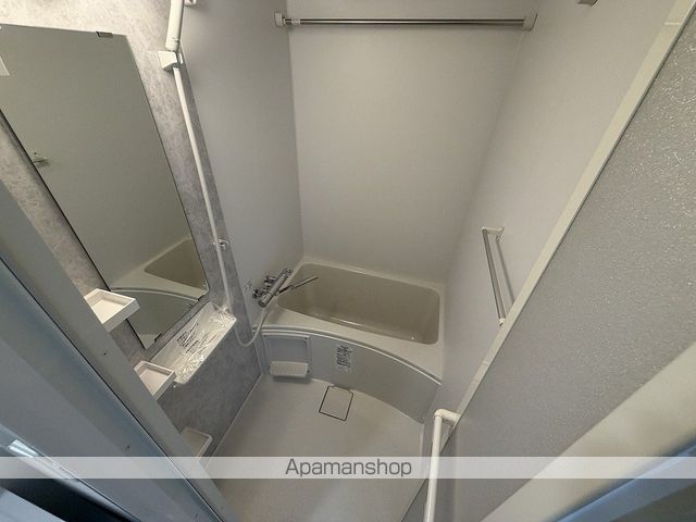 地下鉄御堂筋線 東三国駅 徒歩8分 14階建 築1年の風呂写真