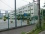 中学校　江東区立辰巳中学校（中学校）まで677m