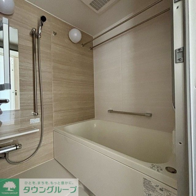 バス・シャワールーム　※写真は同タイプ住戸です。