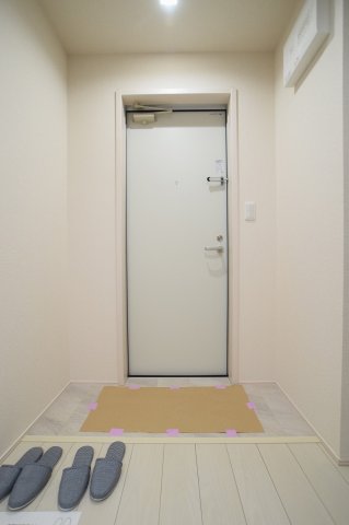 フジパレス城北公園通V番館の玄関写真