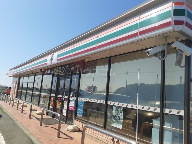 コンビニ　セブンイレブン　下妻黒駒店（コンビニ）まで675m
