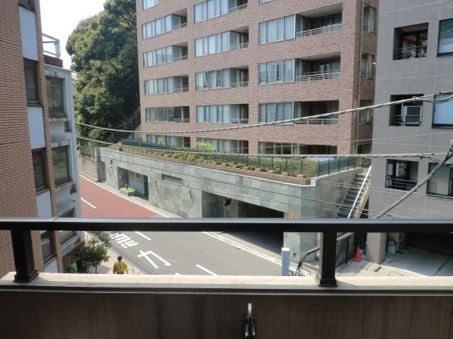 バルコニー　★見学予約受付中★