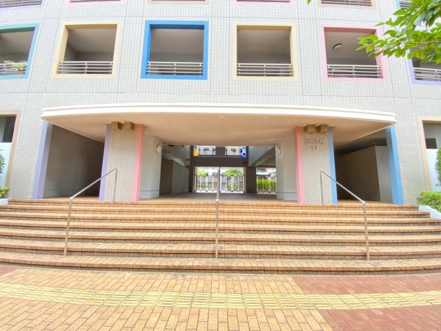 ＪＲ京葉線 海浜幕張駅 徒歩14分 7階建 築30年の外観写真