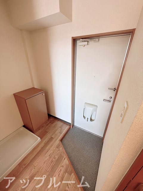 SunnyHeights川西の玄関写真