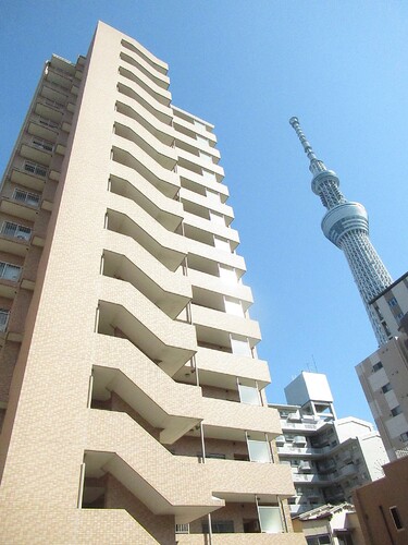 建物外観　外観と東京スカイツリー