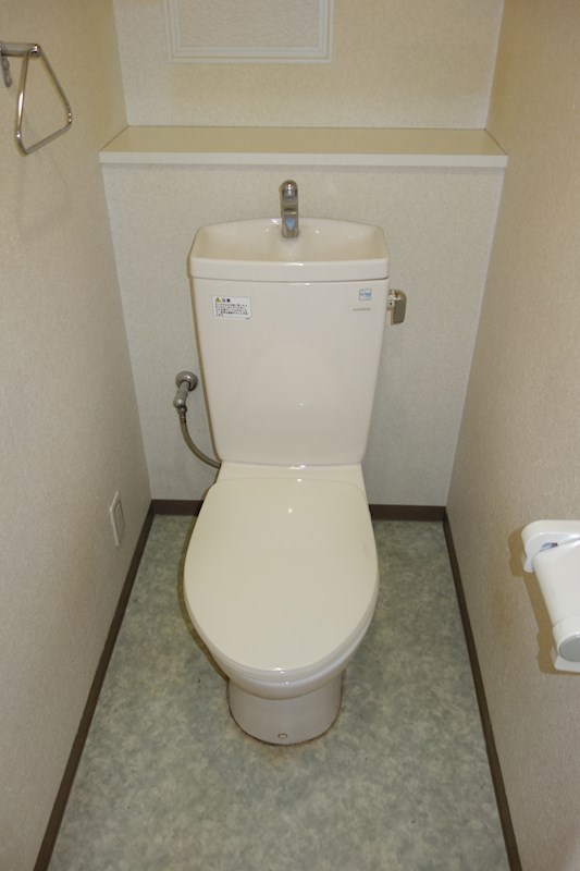 トイレ　参考写真