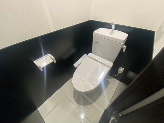 トイレ　※別部屋の写真です
