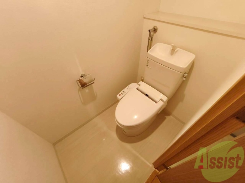 トイレ　トイレです。ウォシュレット付を探している方、おすすめです！