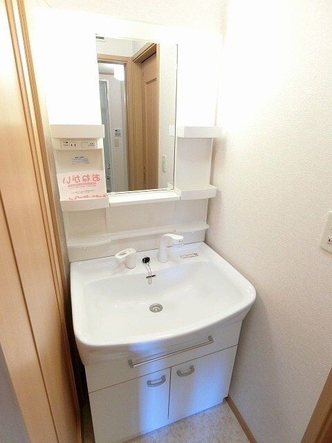 エレガント ブルックAの内装写真