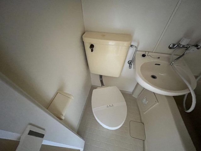 リアライズ新今里Iのトイレ写真