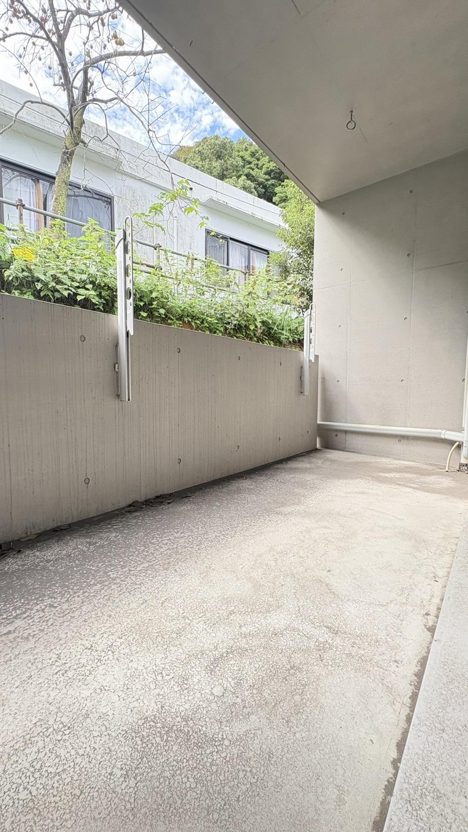 鹿児島市電唐湊線 桜島桟橋通駅 徒歩13分 3階建 築16年の内装写真