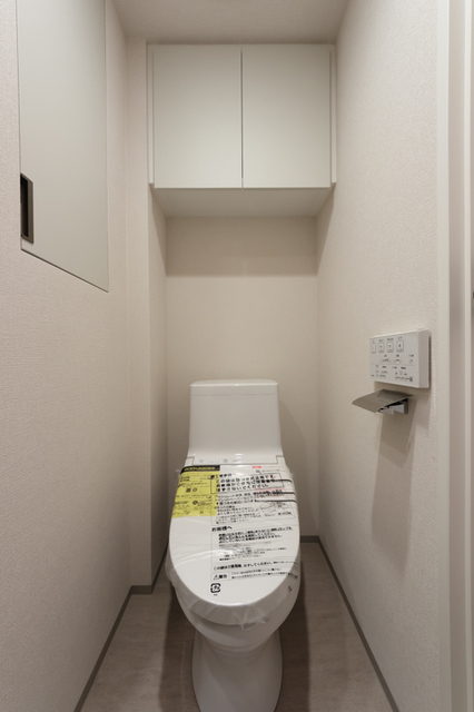 トイレ　※写真は同タイプ住戸です。