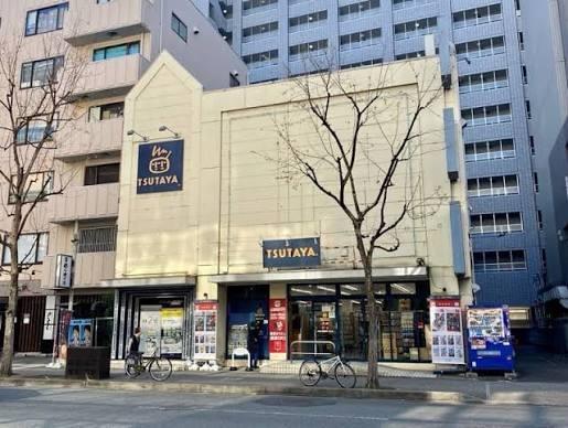 ショッピングセンター　TSUTAYA 吹田駅前店（ショッピングセンター）まで140m