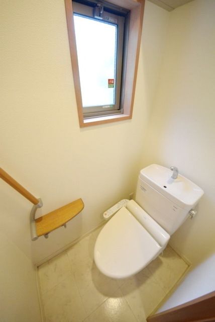 トイレ　★清潔感のあるトイレです★