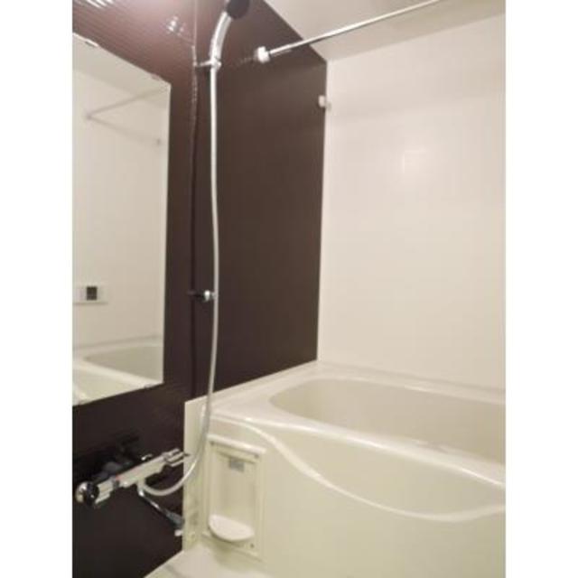 バス・シャワールーム　※写真は同タイプ住戸です。
